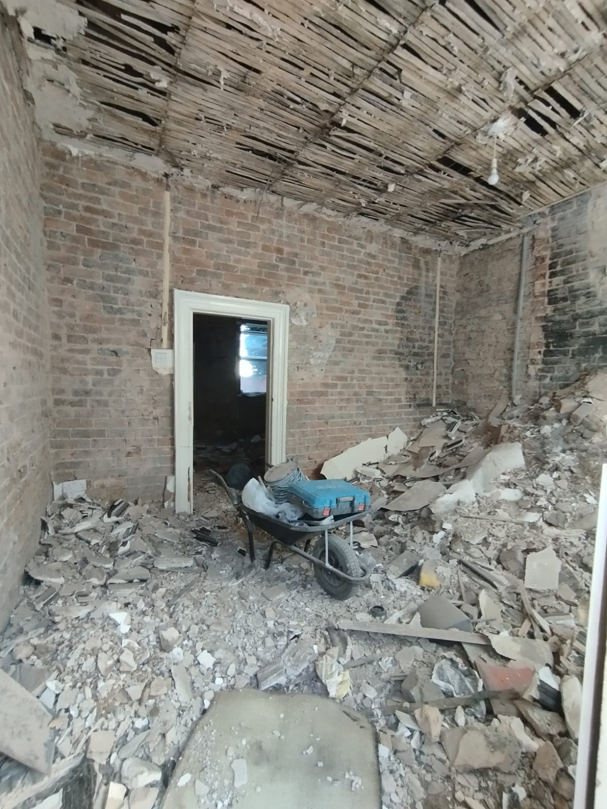 Before - 39_Harley_Street_Hanley